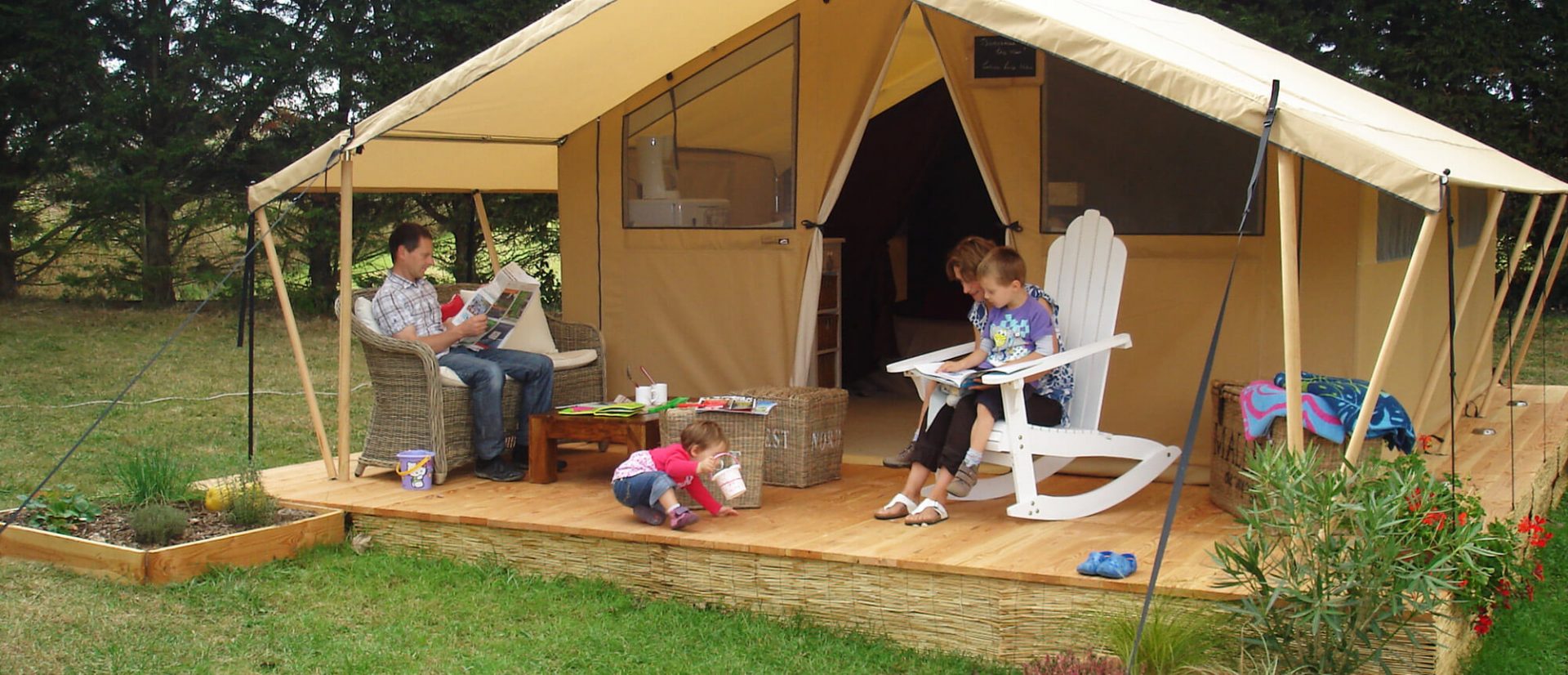 Camping Clos De La Chaume : Cotton Lodge Nature Au Camping Sites Et Paysages Avec La Famille